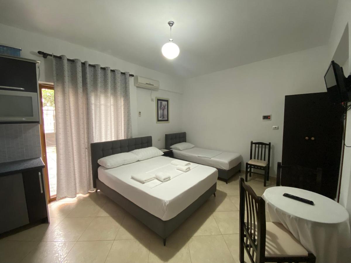 Eraldo Brahimi Apartaments Ksamil Exterior photo